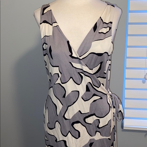 DVF Wrap Maxi Dress - Picture 3 of 8